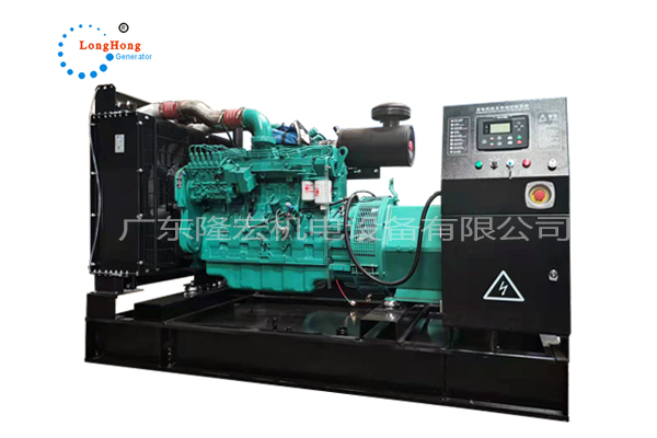 250KW(312.5KVA)東風(fēng)康明斯發(fā)電機(jī)組-6LTAA9.5-G1 配上?；ヌ┌l(fā)電機(jī)